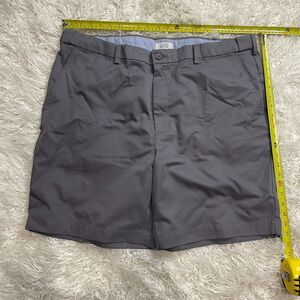 Croft & Barrow Chino Golf Shorts Gray Size 44